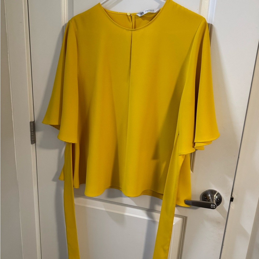 Zara yellow 3/4 Sleeve Blouse